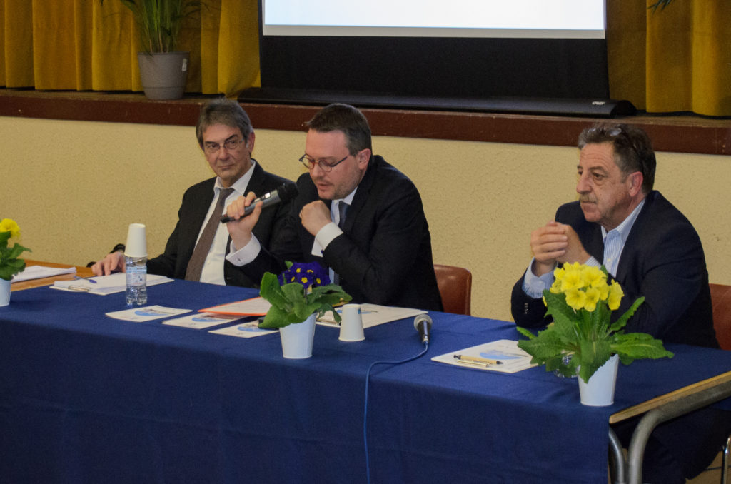 reunion presentation connect'ebus union des maires Le Projet Connect’e-bus